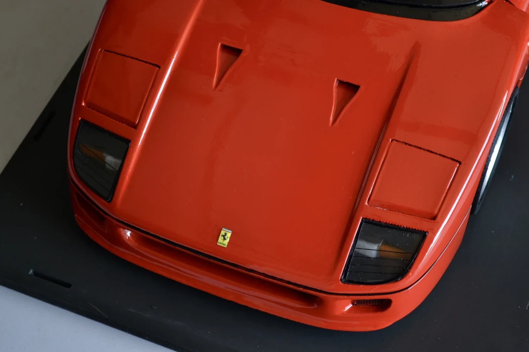 Ferrari F40 - Image 14 of 31