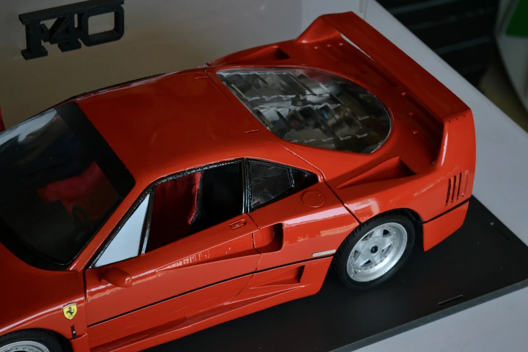 Ferrari F40 - Image 17 of 31