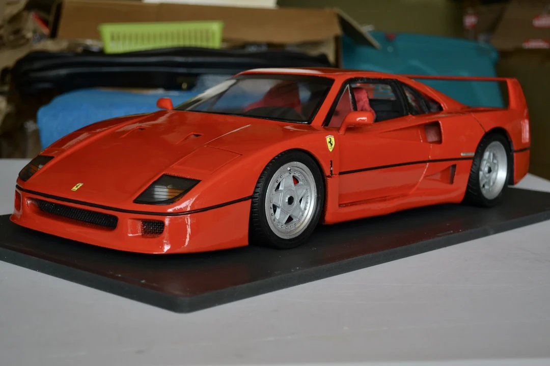 Ferrari F40 - Image 6 of 31