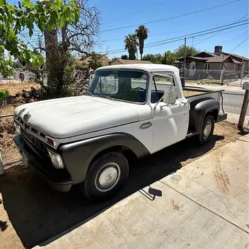 1966 Ford F-100 Custom Cab
