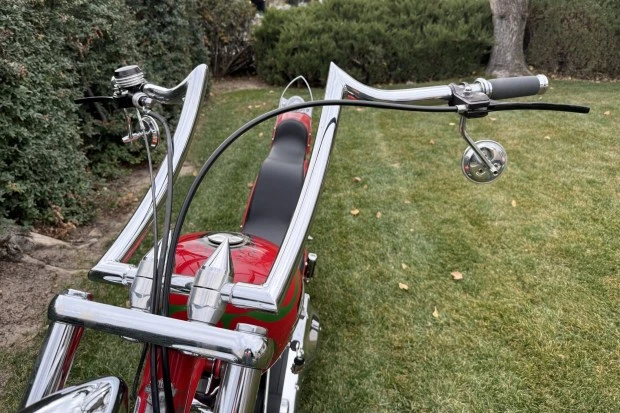 Vehicle image 4 of 7