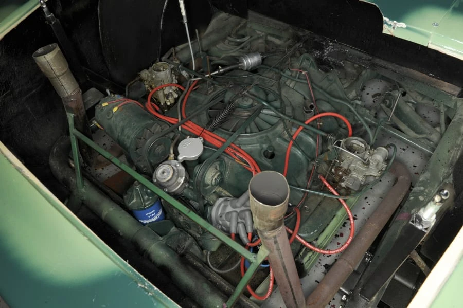 Chevrolet Corvette - Image 8 of 12