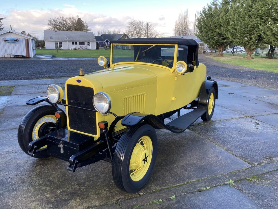 Ford Model A - Image 2 of 31