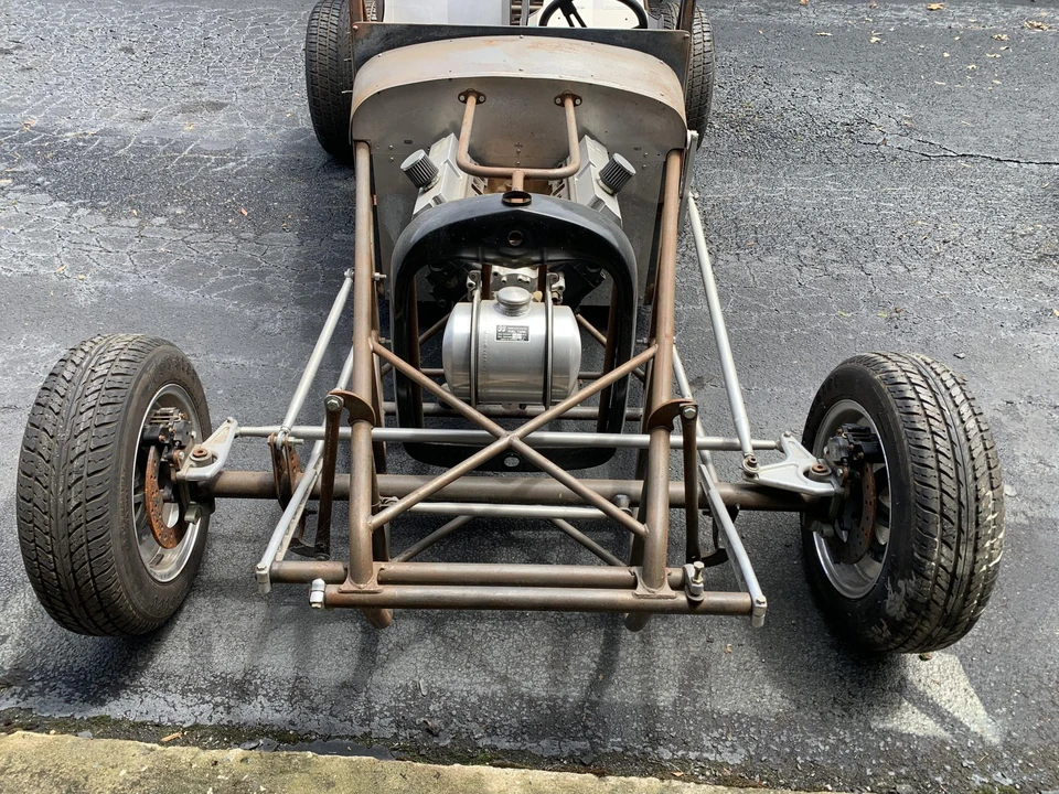 Ford Hot Rod - Image 14 of 31