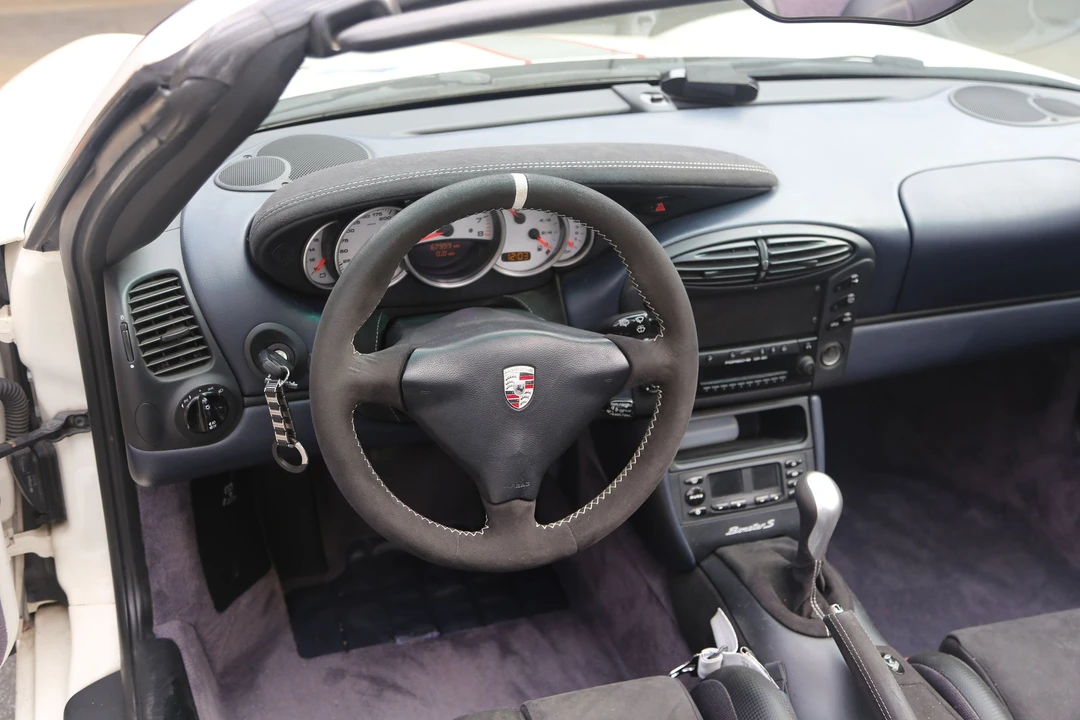 2001 Porsche 986 Boxster S - Image 6 of 14