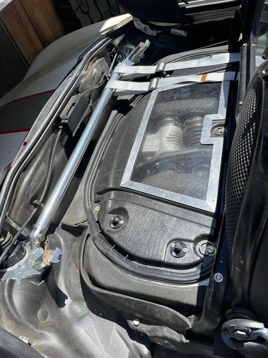 2001 Porsche 986 Boxster S - Image 13 of 14