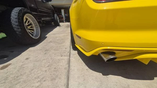 2016 Ford S550 Mustang - Image 2 of 16