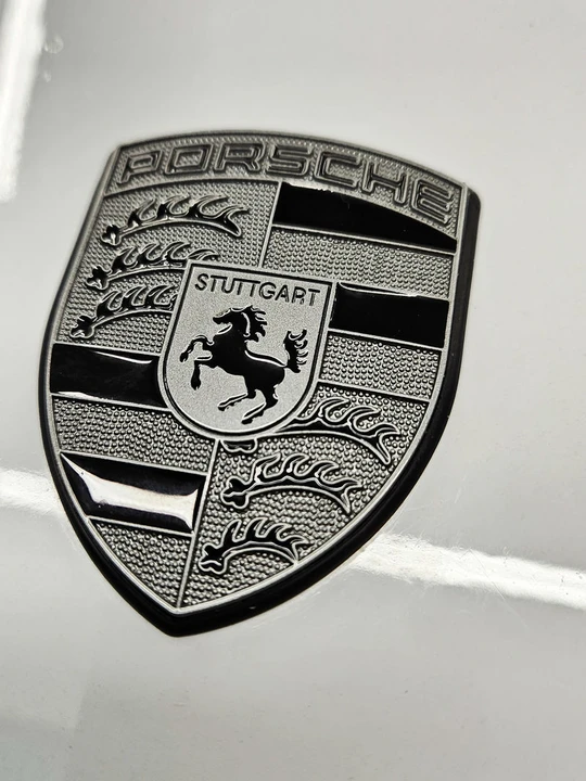 Parts & Memorabilia Bodywork - Image 8 of 9