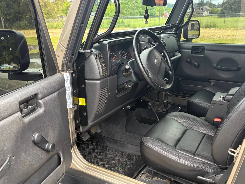 2004 Jeep TJ Wrangler - Image 10 of 23