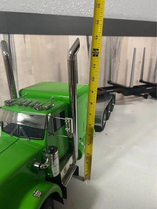 Parts & Memorabilia Scale Models - Image 3 of 10