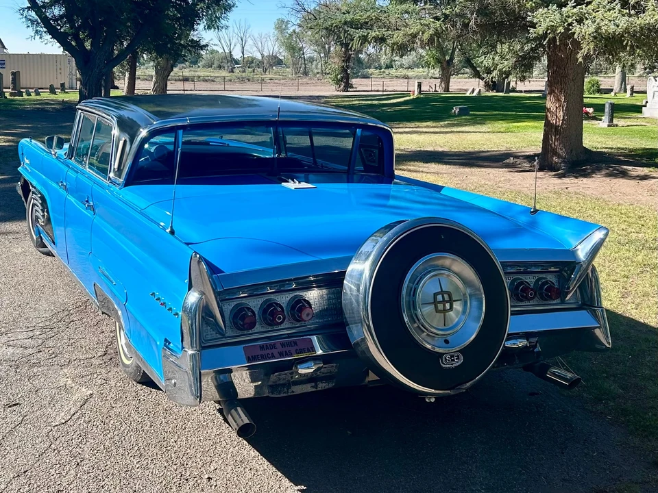 1960 Lincoln Continental Mark Series - Image 18 of 31