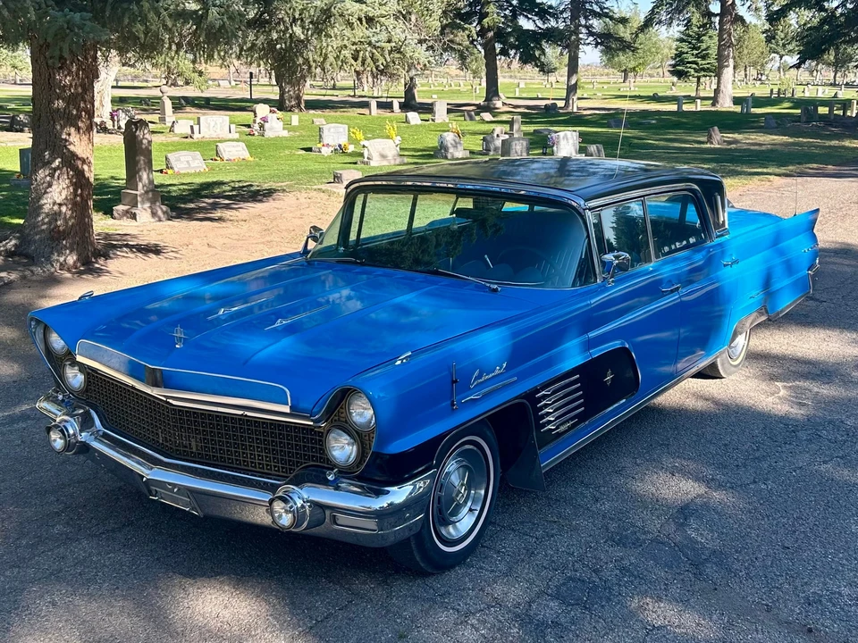 1960 Lincoln Continental Mark Series - Image 10 of 31