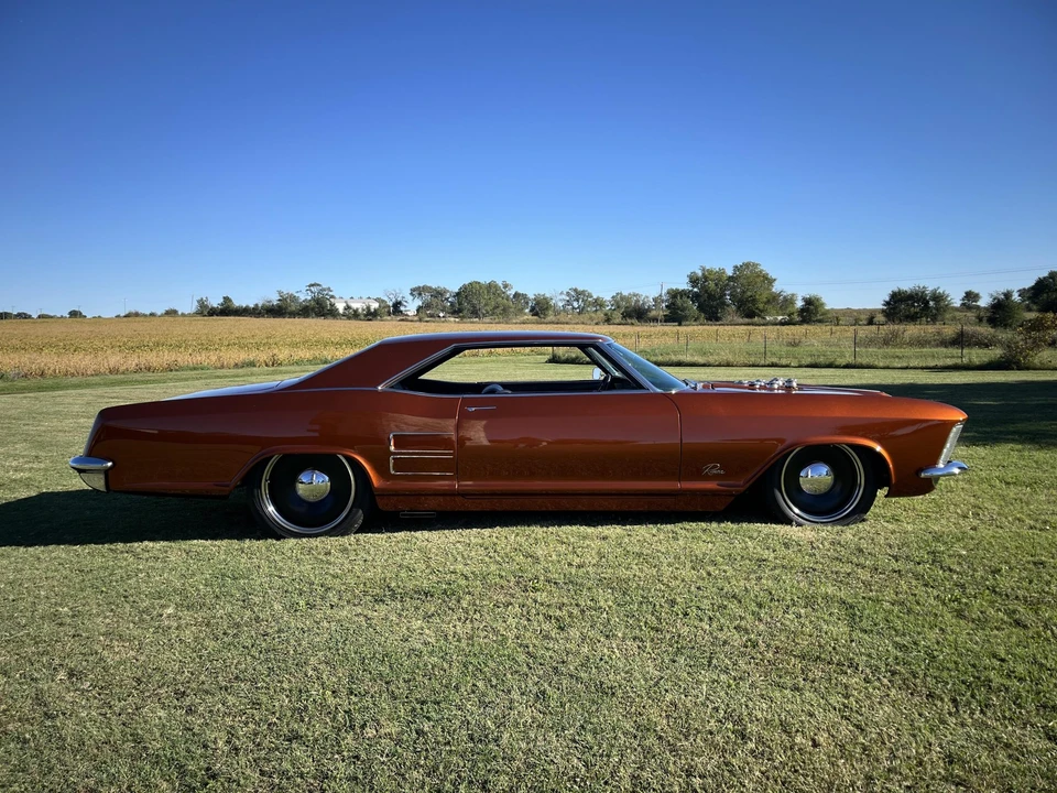 1963 Buick Riviera 1st Gen - Image 14 of 31