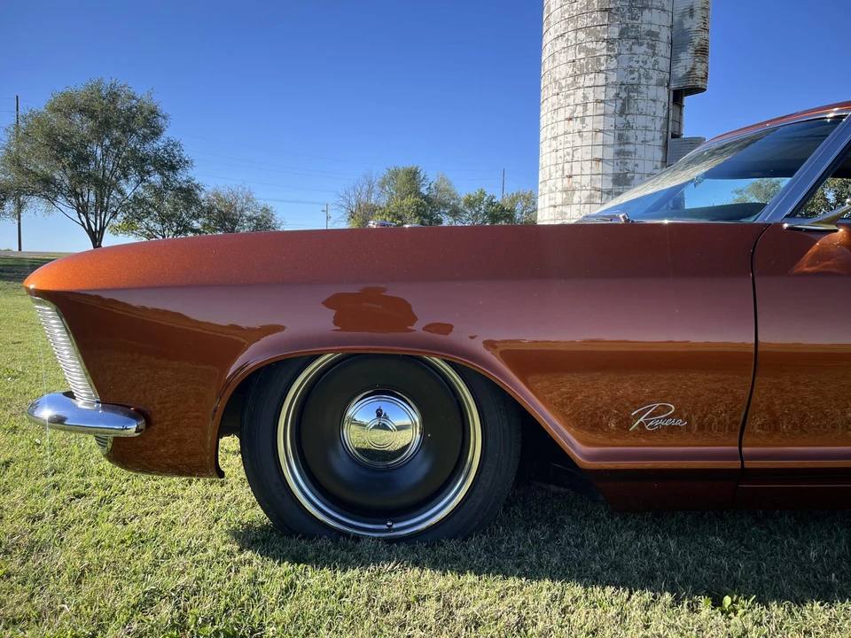 1963 Buick Riviera 1st Gen - Image 21 of 31