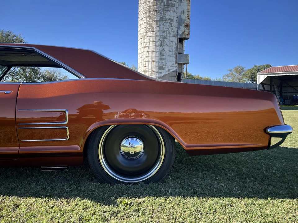 1963 Buick Riviera 1st Gen - Image 20 of 31