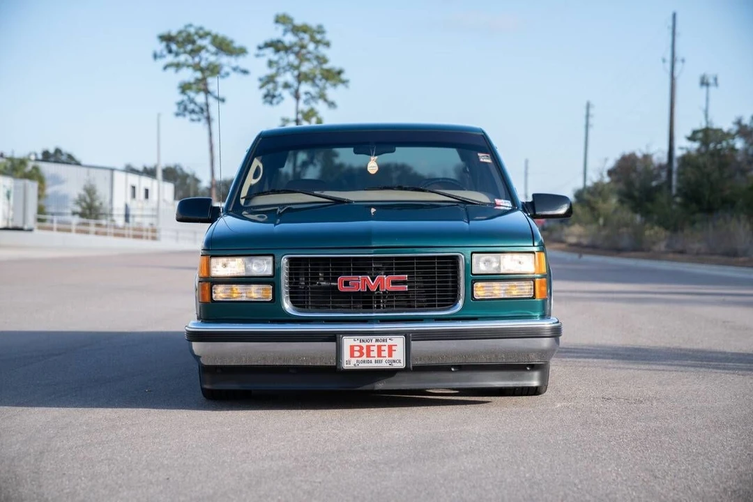 1997 GMC Sierra 1st Gen - Image 4 of 11