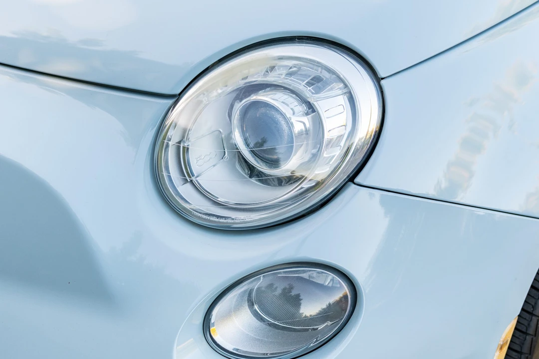 2013 Fiat Abarth 500 - Image 13 of 31