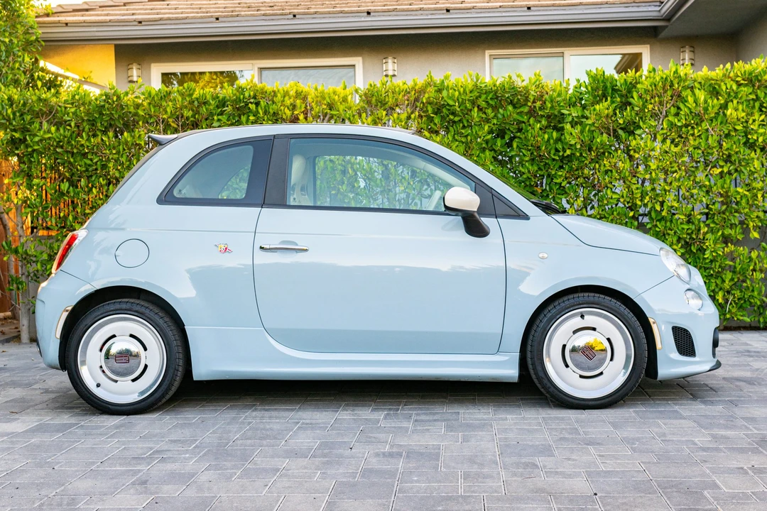 2013 Fiat Abarth 500 - Image 9 of 31