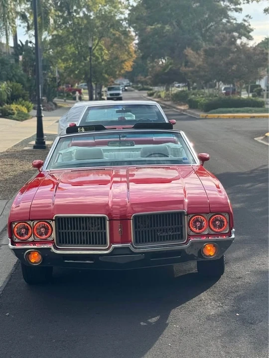 1971 Oldsmobile Cutlass 3rd Gen - Image 3 of 8