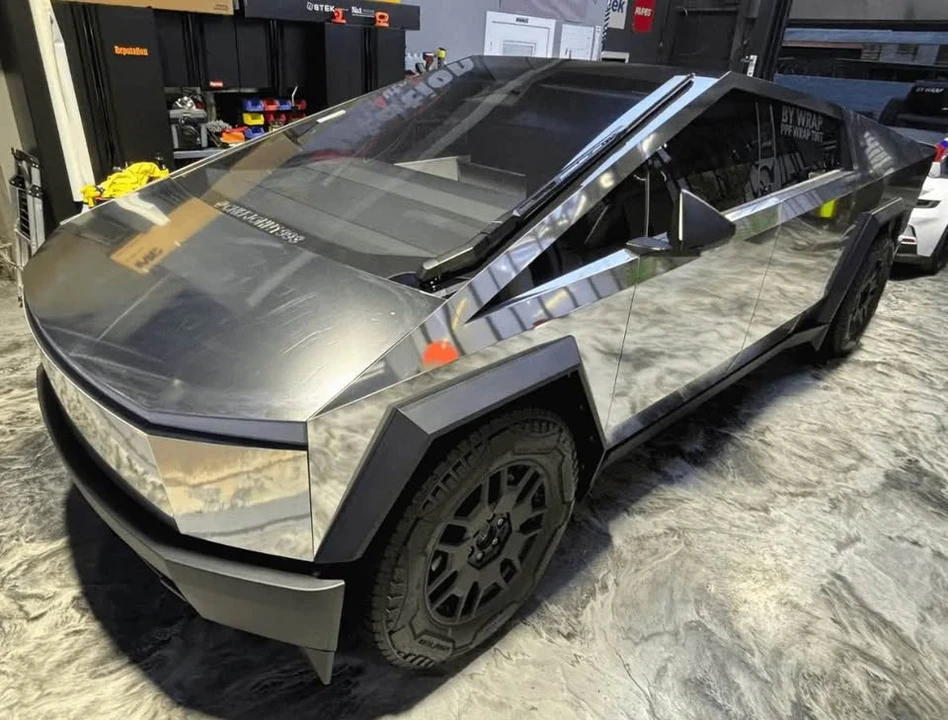 Tesla Cybertruck - Image 4 of 9