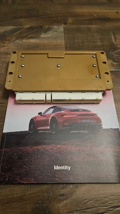 2017 Parts & Memorabilia Mechanical Components - Image 2 of 4