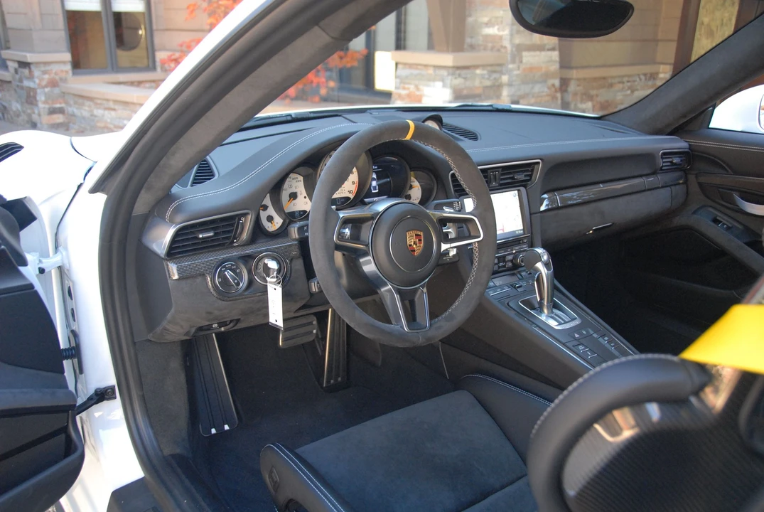 2016 Porsche 991 GT3 RS - Image 2 of 4