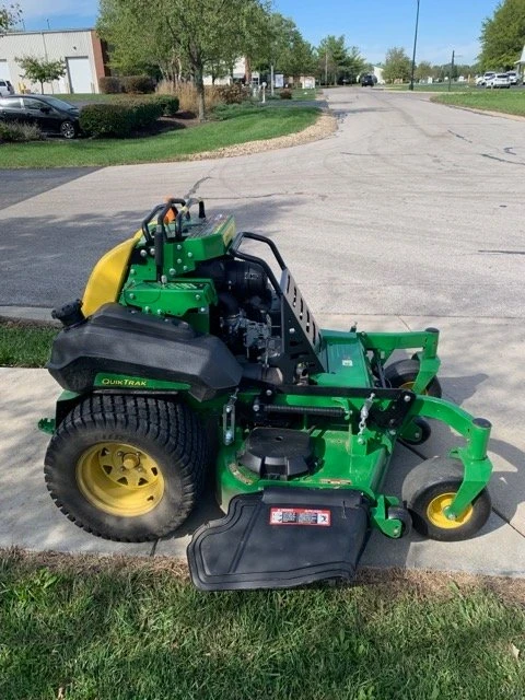 John Deere - Image 5 of 9