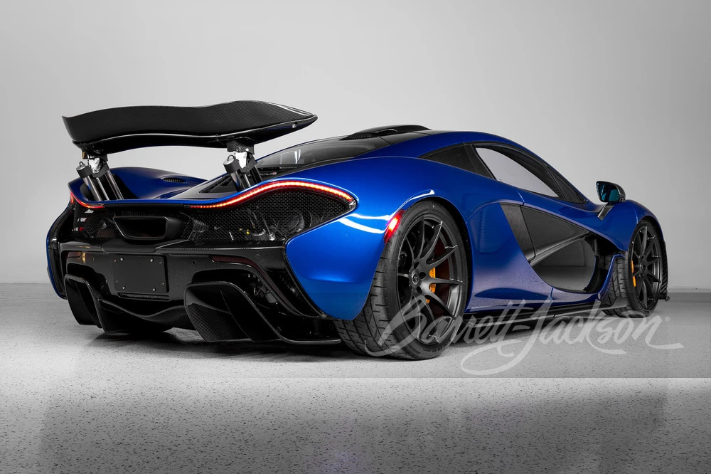 2015 McLaren P1 - Image 22 of 23