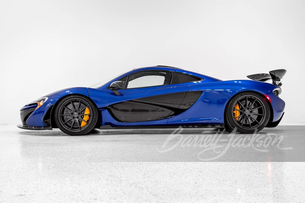 2015 McLaren P1 - Image 23 of 23