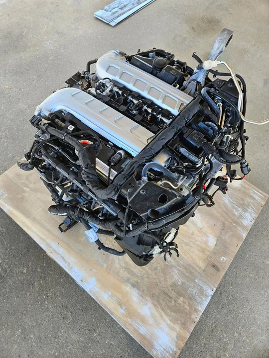 2020 Parts & Memorabilia Engines - Image 8 of 10