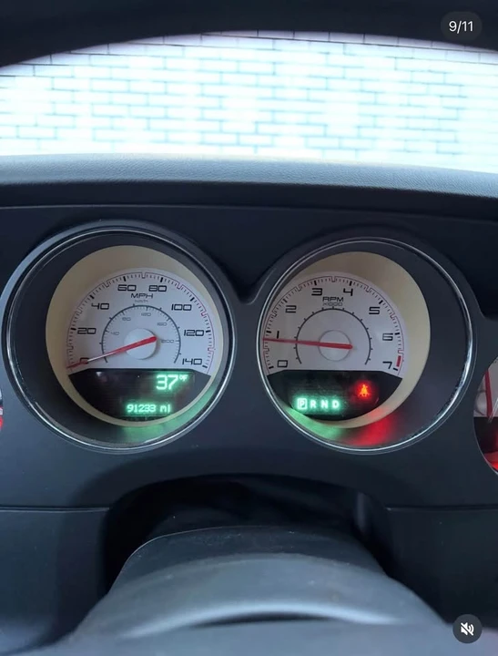 2012 Dodge Challenger 3rd Gen - Image 9 of 10