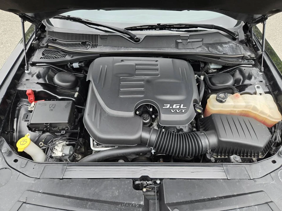 2021 Dodge Challenger 3rd Gen - Image 14 of 18