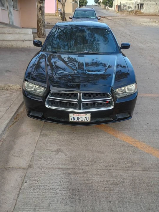 2014 Dodge Charger 7th Gen - Image 7 of 10