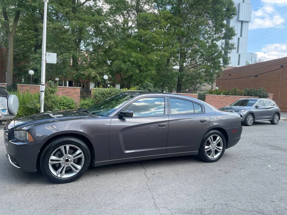 2013 Dodge Charger 7th Gen - Image 5 of 11