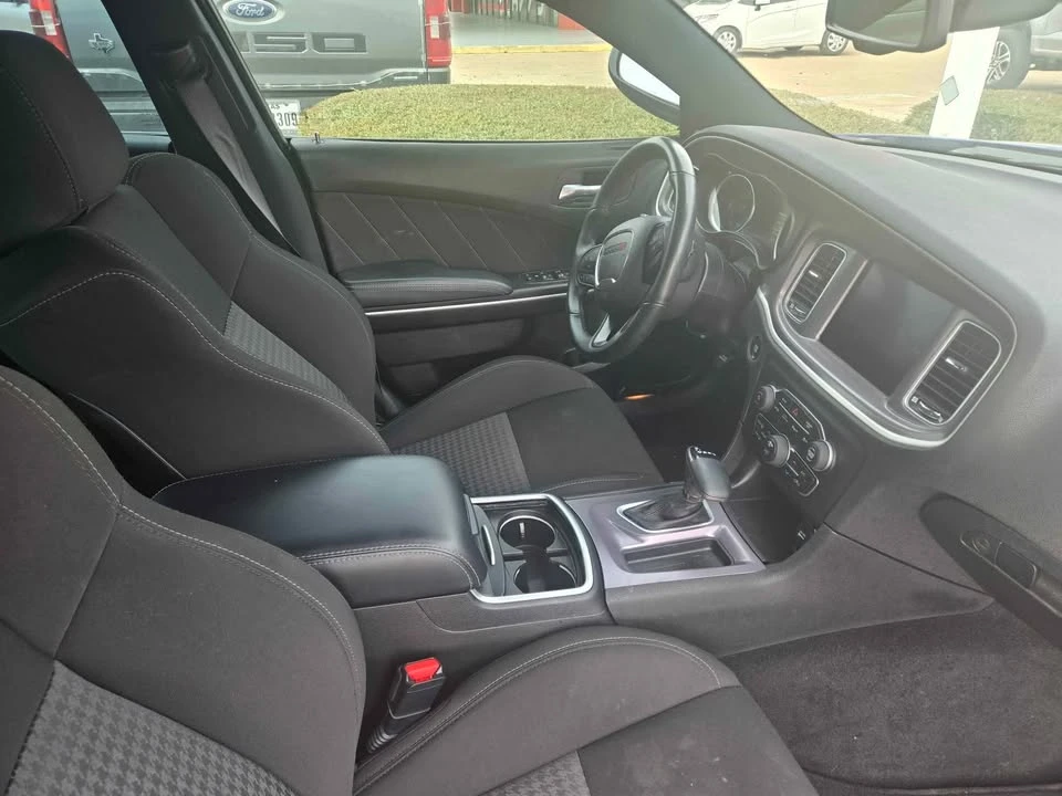 Dodge Charger R/T 2nd Gen - Image 5 of 6