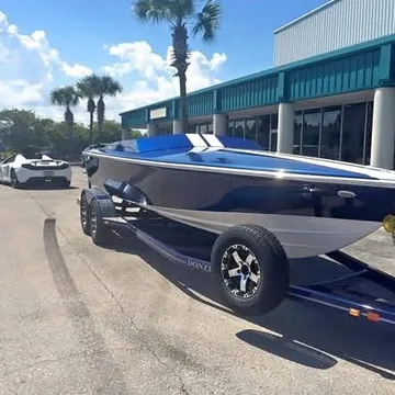 2006 Donzi Shelby GT 22