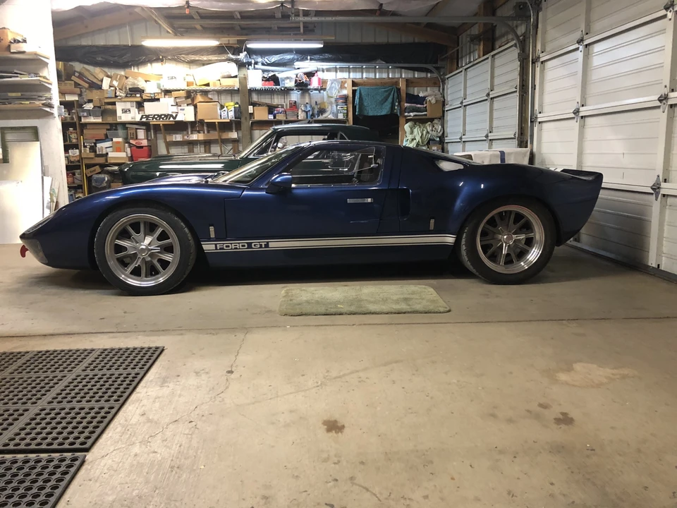 Ford Replica - Image 5 of 31