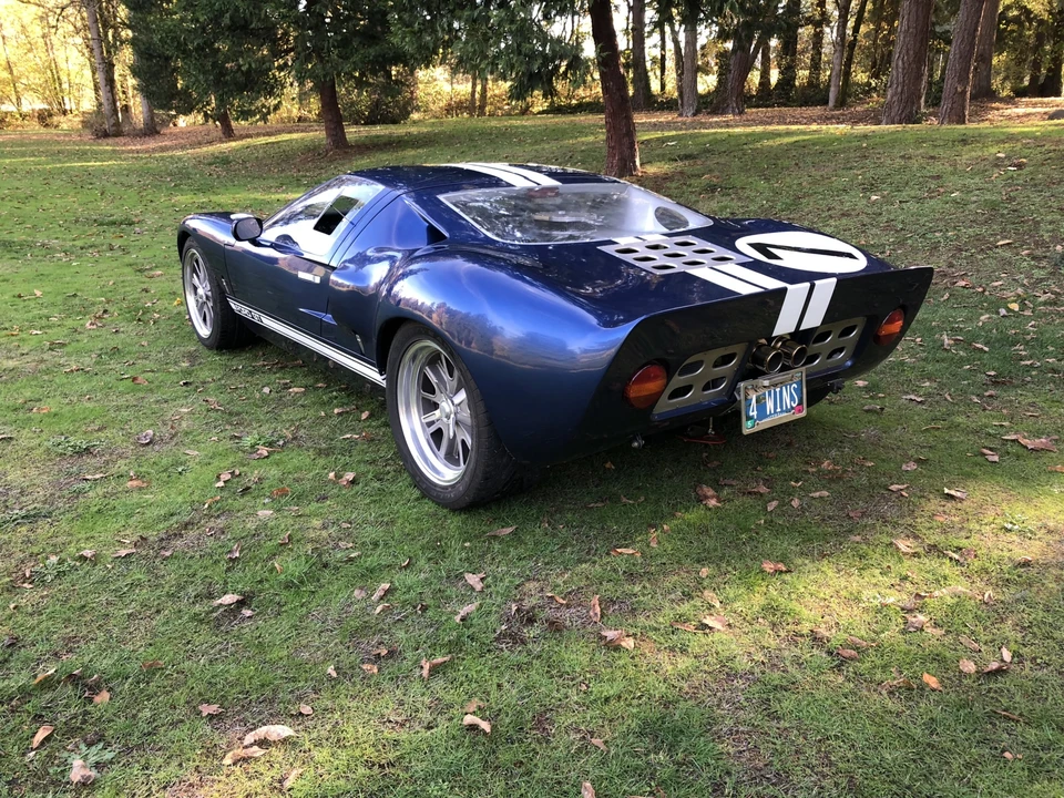 Ford Replica - Image 9 of 31