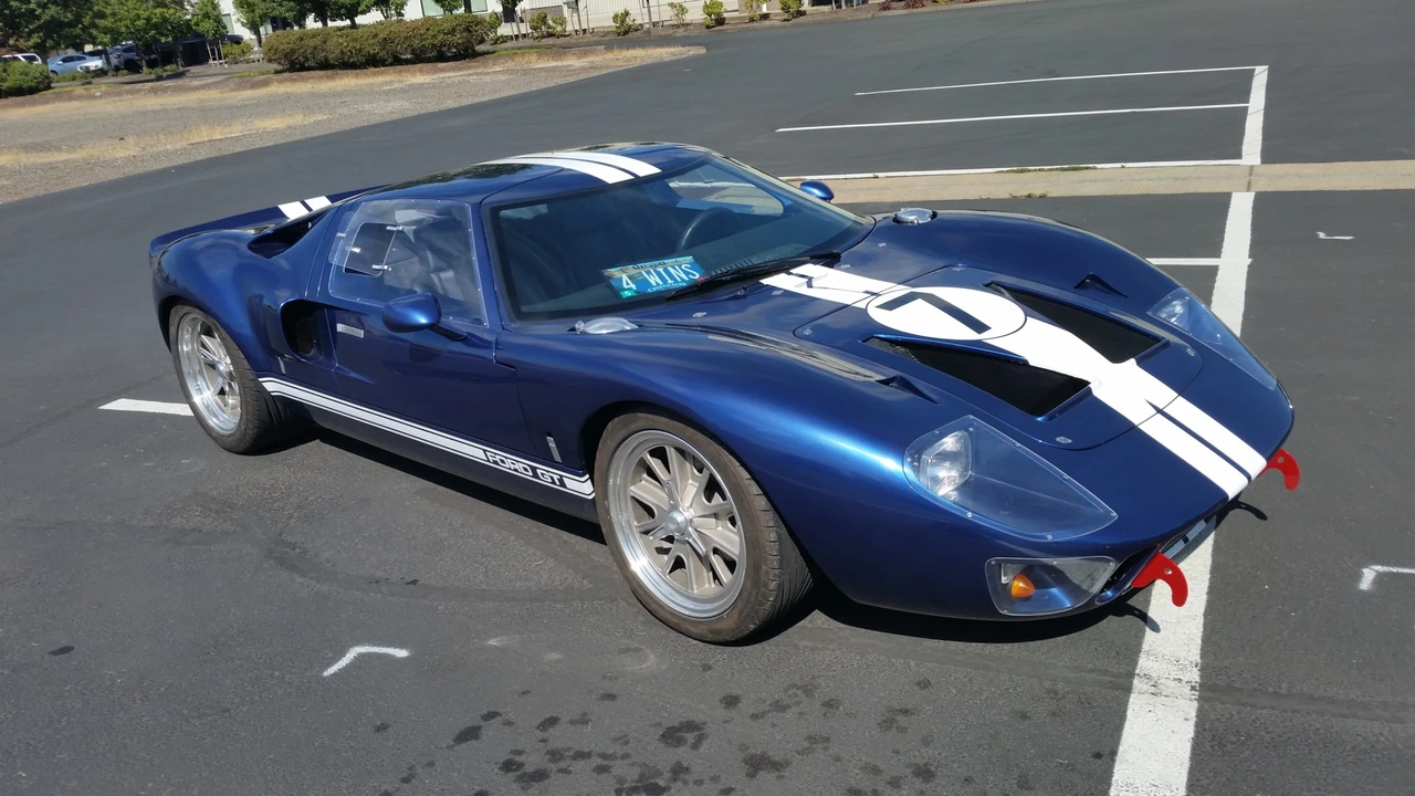 Ford Replica - Image 15 of 31