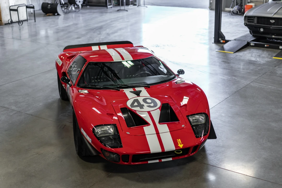 Ford Replica - Image 13 of 31