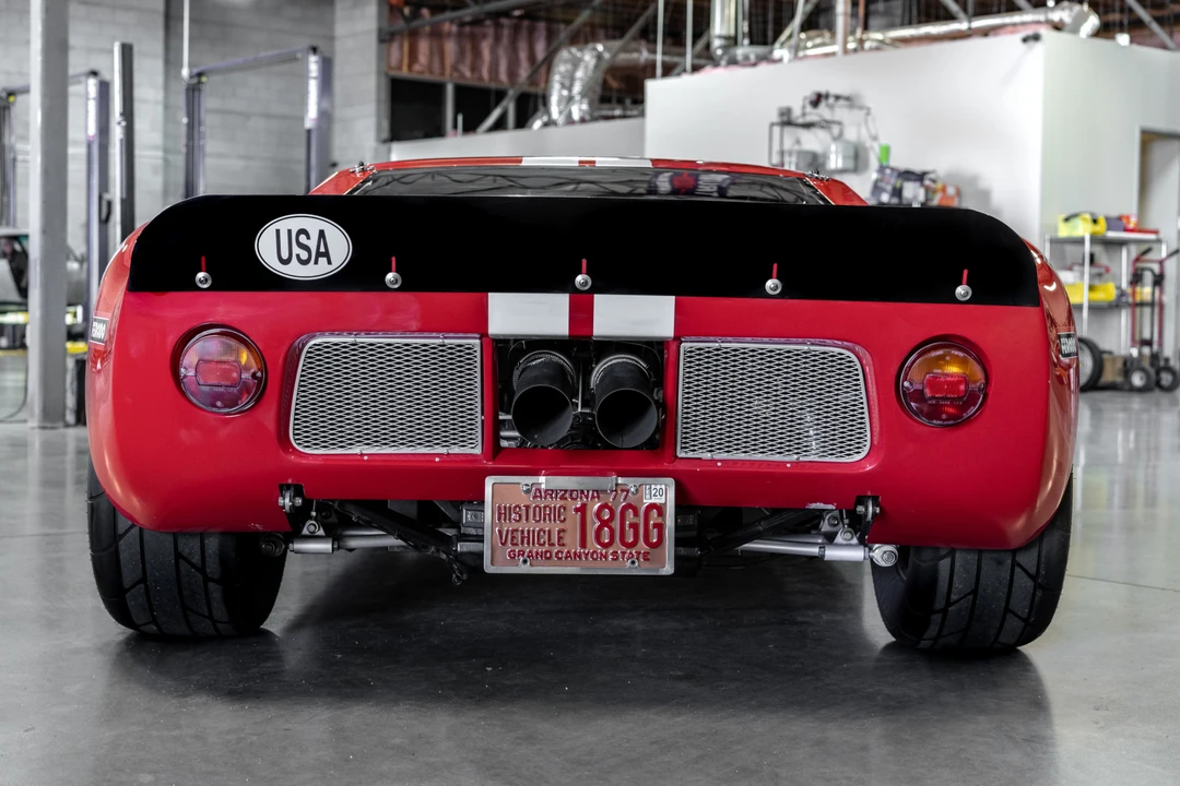 Ford Replica - Image 8 of 31