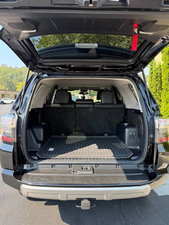 2018 Toyota 4Runner 5th Gen - Image 15 of 20