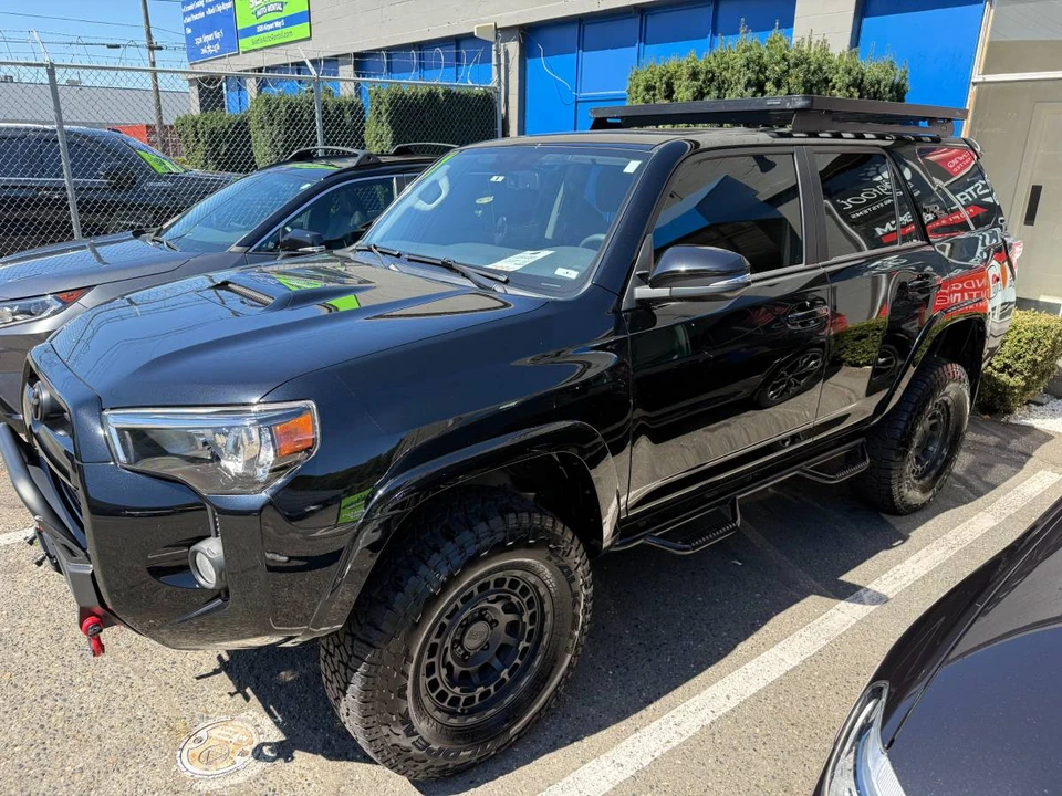 2018 Toyota 4Runner 5th Gen - Image 20 of 20