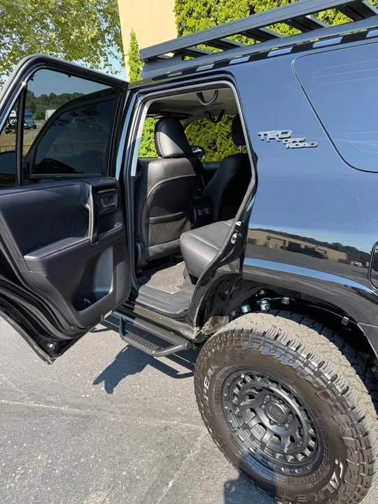 2018 Toyota 4Runner 5th Gen - Image 16 of 20