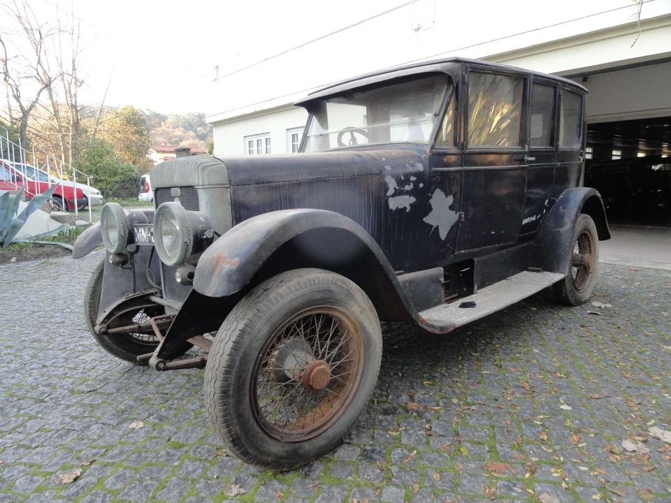 Daimler - Image 3 of 14