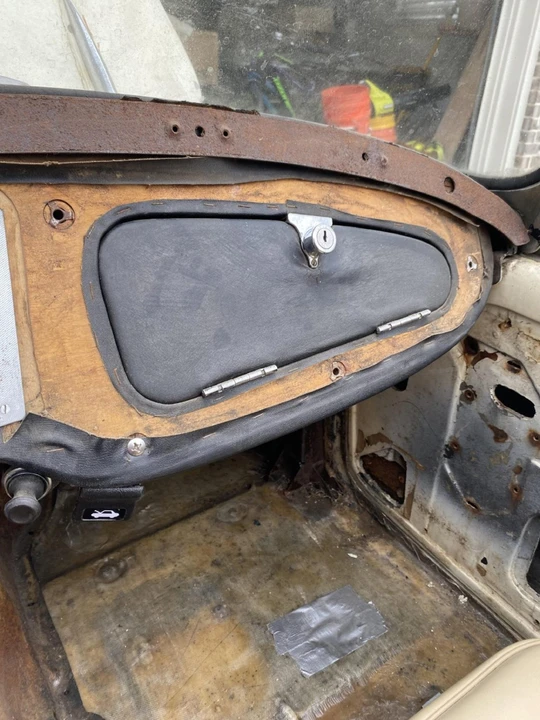 Daimler SP250 - Image 31 of 31