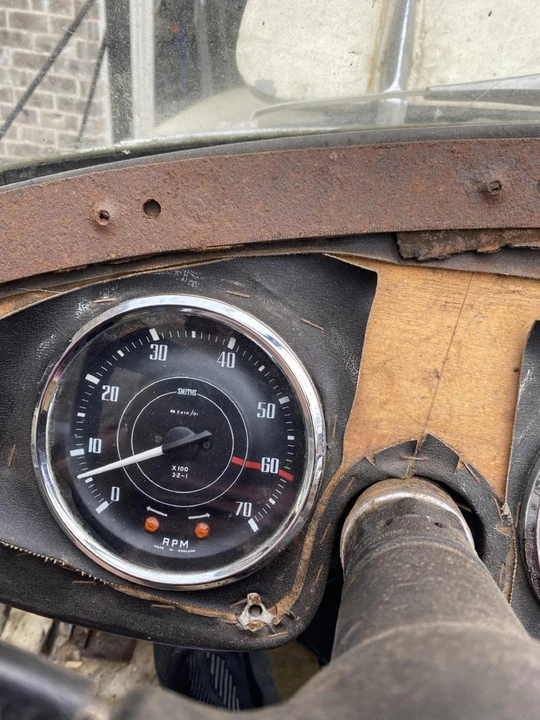 Daimler SP250 - Image 25 of 31