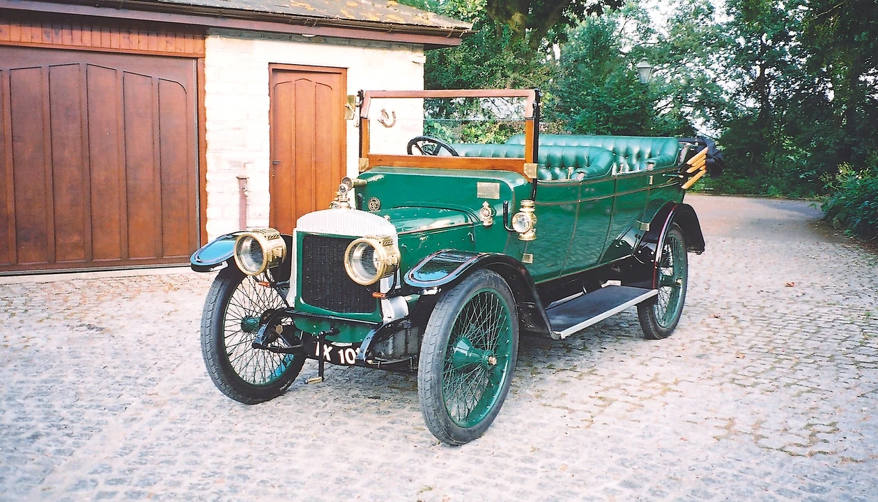 Daimler - Image 3 of 4