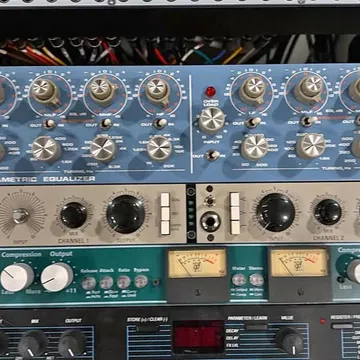 Daking COMP IIT Stereo VCA with Jensen Transformers