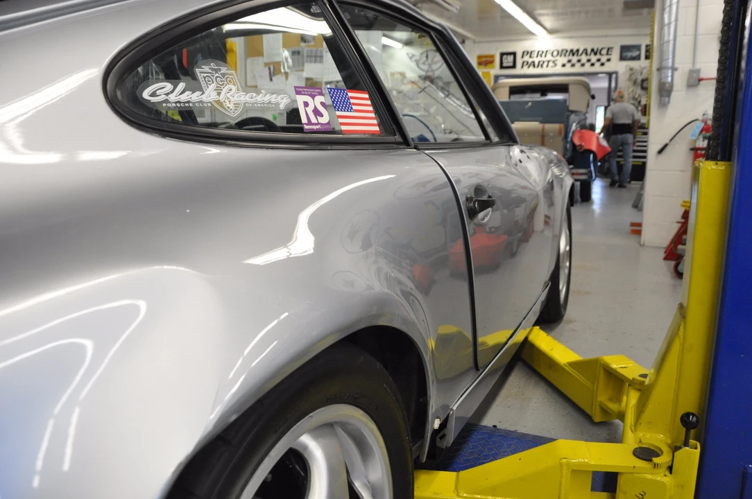 1993 Porsche 964 Carrera - Image 24 of 31